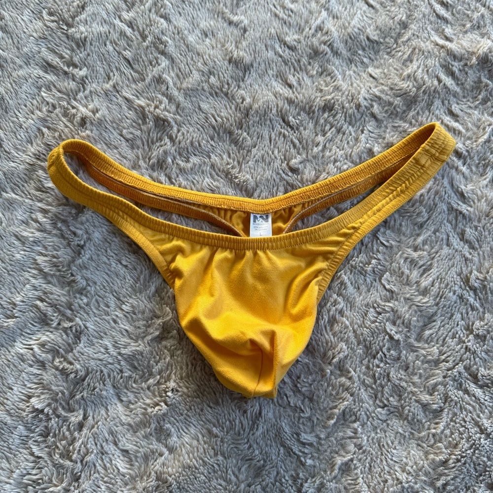 N2N Men's Summer Brushed Thong